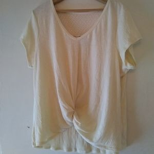 Arizona Jean Company Women's Size XXL Beige Crinkle Lace Back Short Sleeve Top